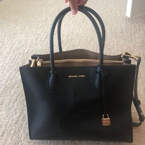 Michael Kors Mercer Large Black Leather Tote